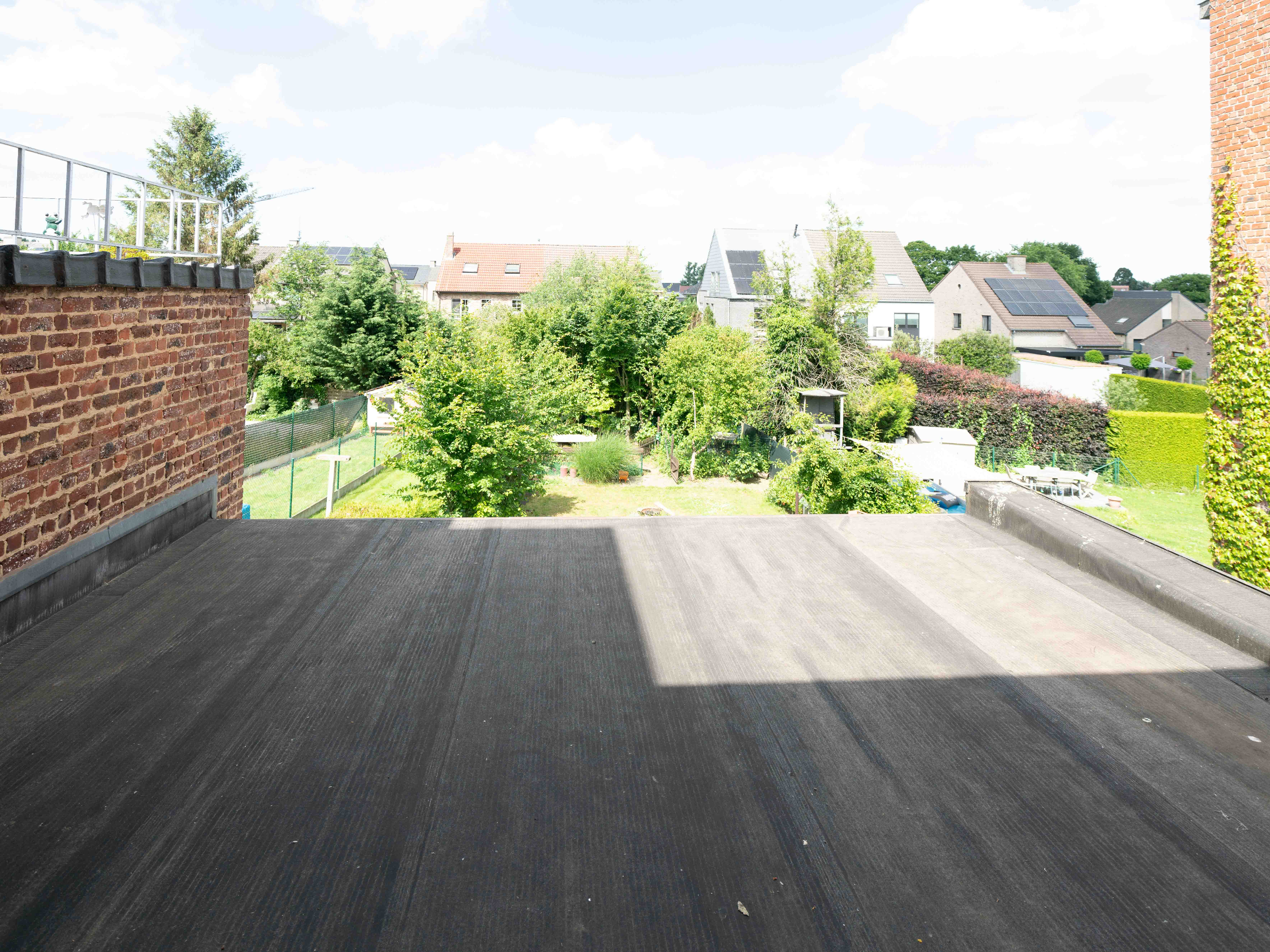 Zeer ruime stadswoning met karakter, inclusief mogelijke bouwgrond 