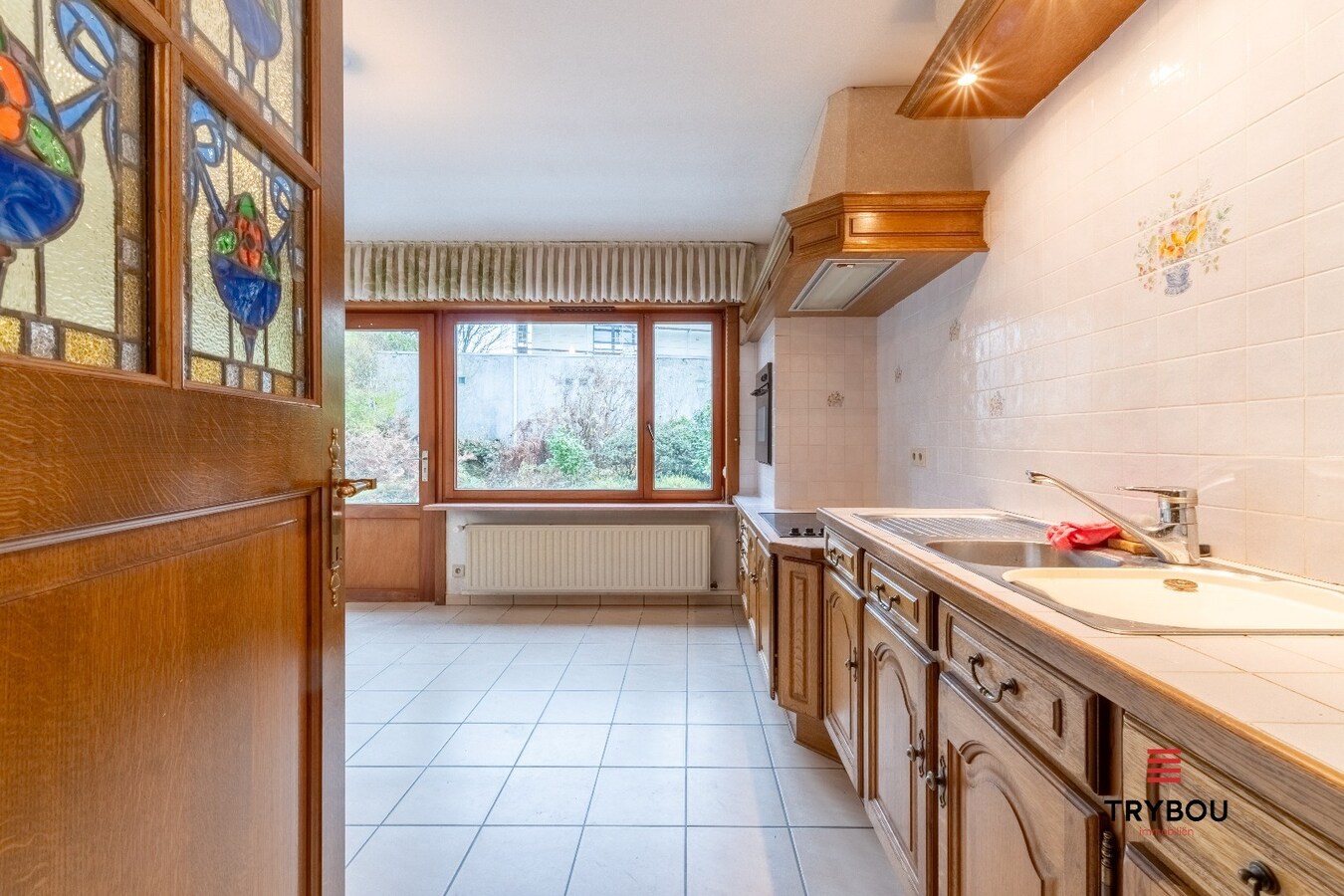 Wonen met een vakantiegevoel – unieke villa op de top van de Rodeberg 