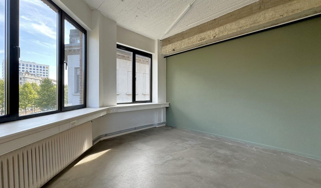 Loftkantoren te huur vlakbij Eilandje in Antwerpen