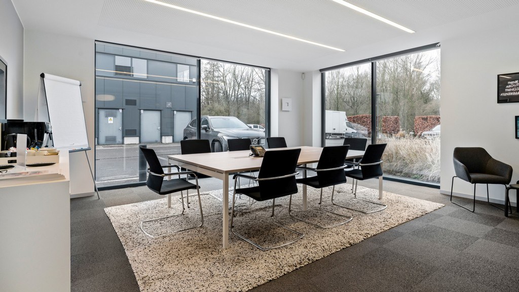 Moderne kantoren te koop nabij E19 te Kontich