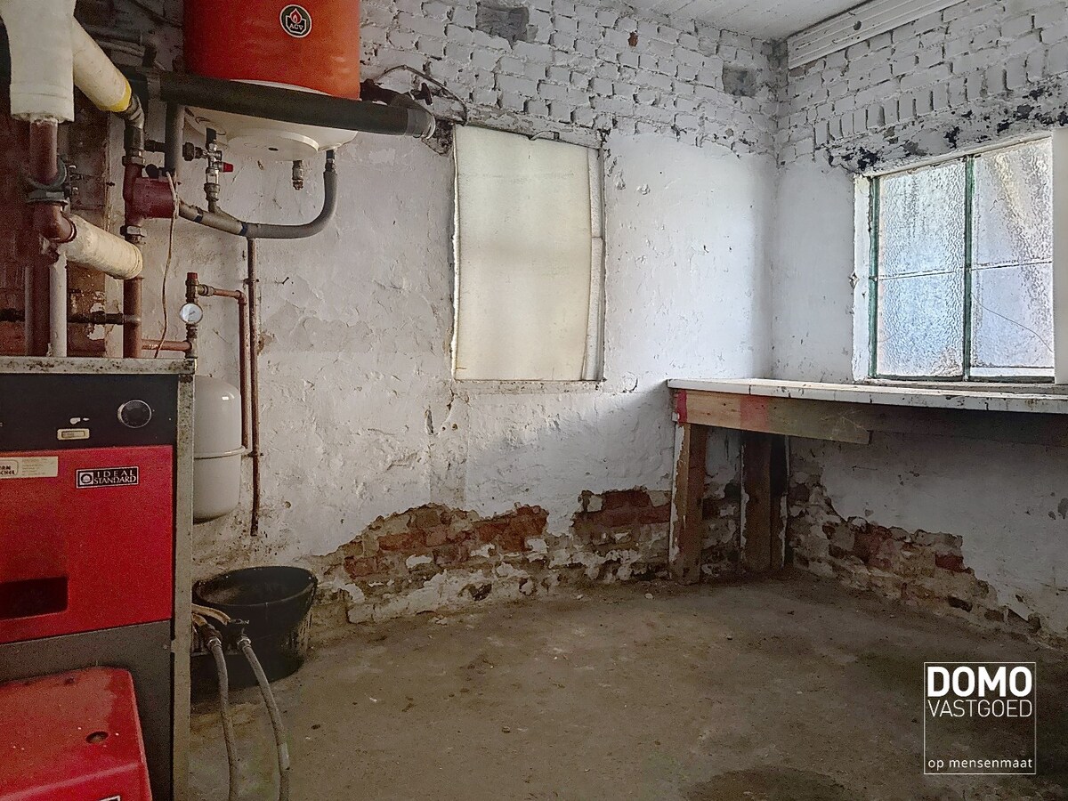 RUSTIG GELEGEN BOUWGROND MET EEN PRACHTIG GROEN UITZICHT TE WELLEN 