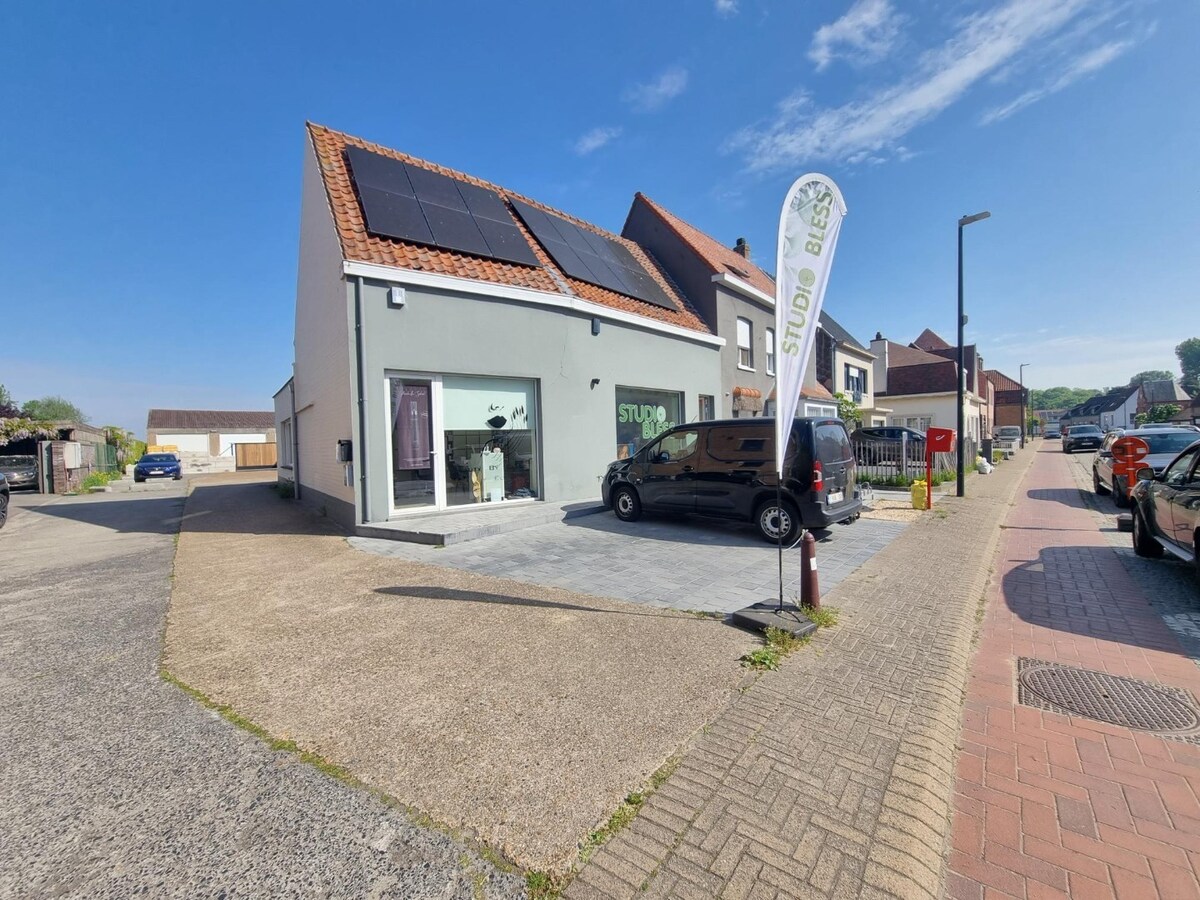 Tof handelspand in het centrum van Dudzele 