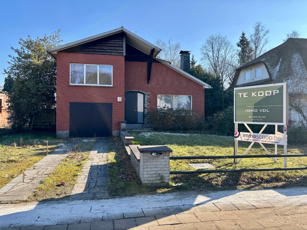 Te renoveren woning op een Zuid perceel 767 m² 