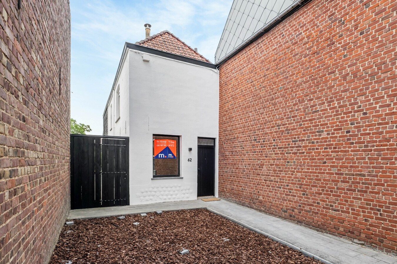 Trendy halfopen bebouwing met tuin en uitweg te Wevelgem ! *** NONO INSPIRED*** 