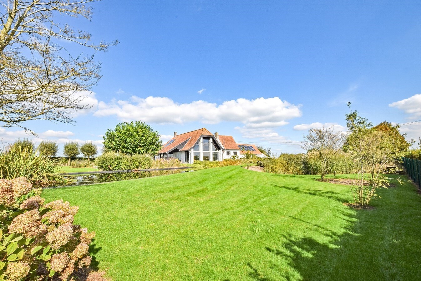 Verkocht | onder voorbehoud woning - Lo-Reninge