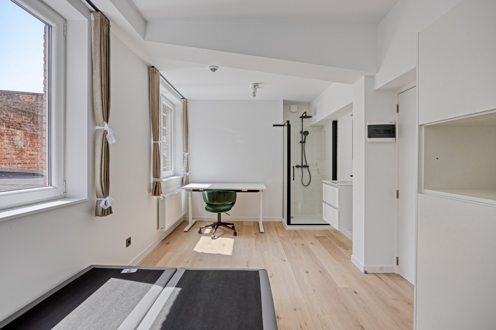 Volledig gerenoveerde studentenkamer in residentie met 29 studentenkamers in hartje Leuven - EPC label A! 