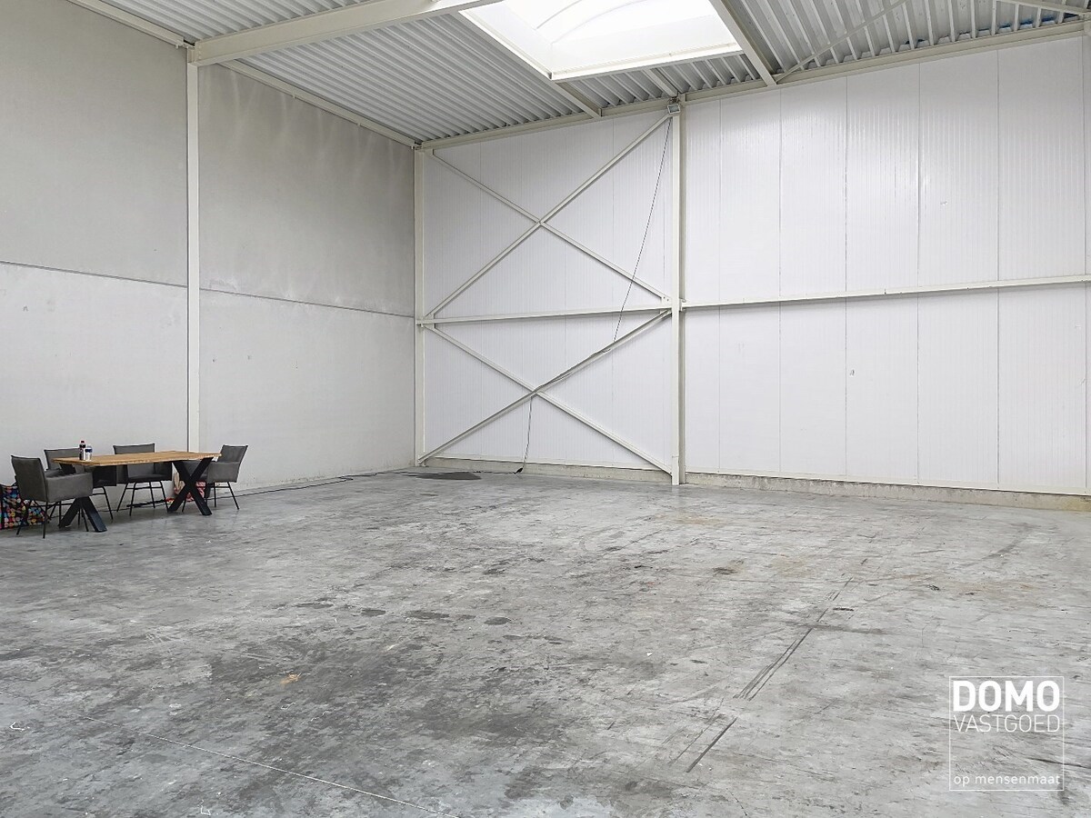 Gunstig gelegen KMO-unit gelegen op het bedrijvenpark LAAR 26 te Lummen - 210m² 
