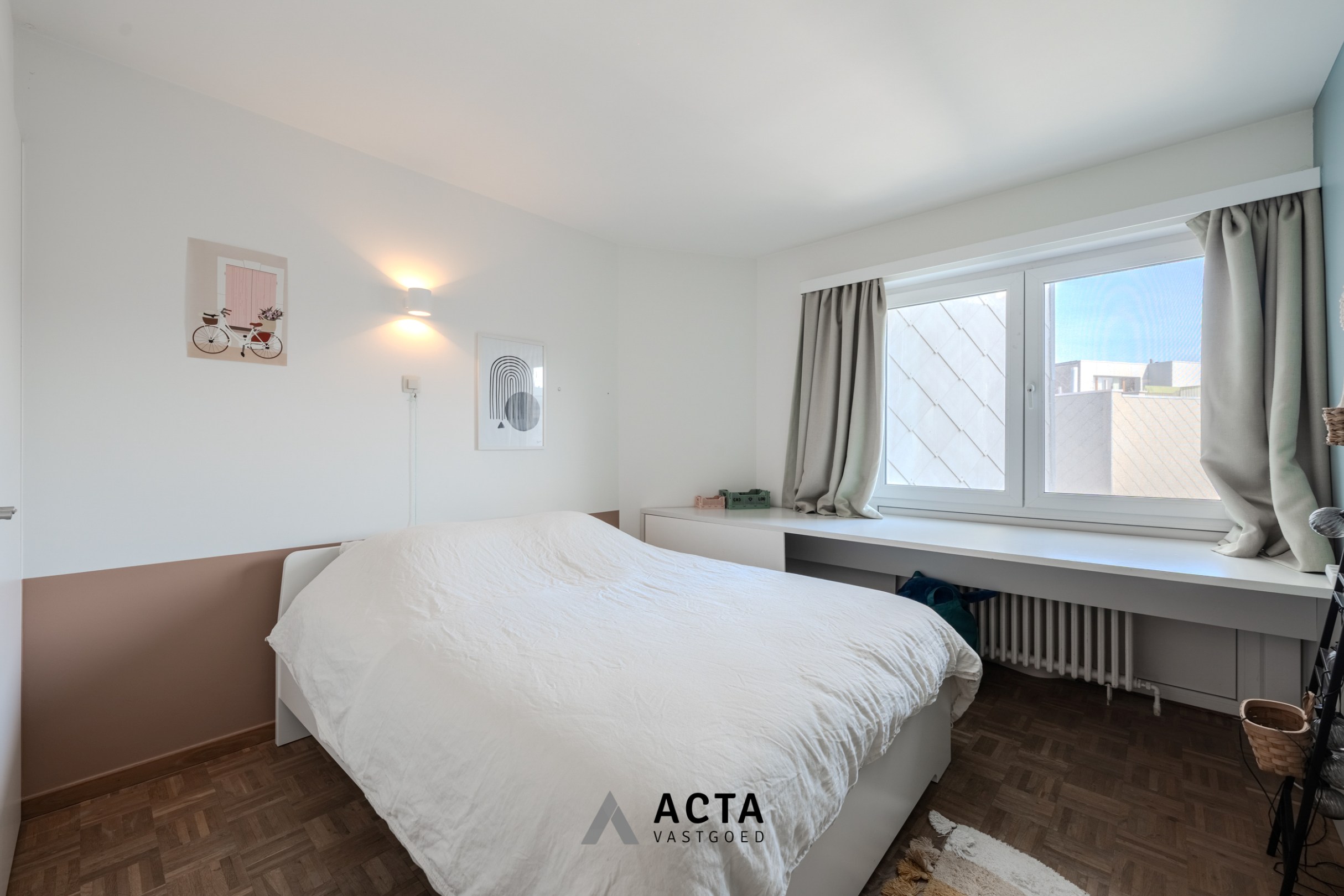 Instapklaar appartement met 2 terrassen in het centrum 