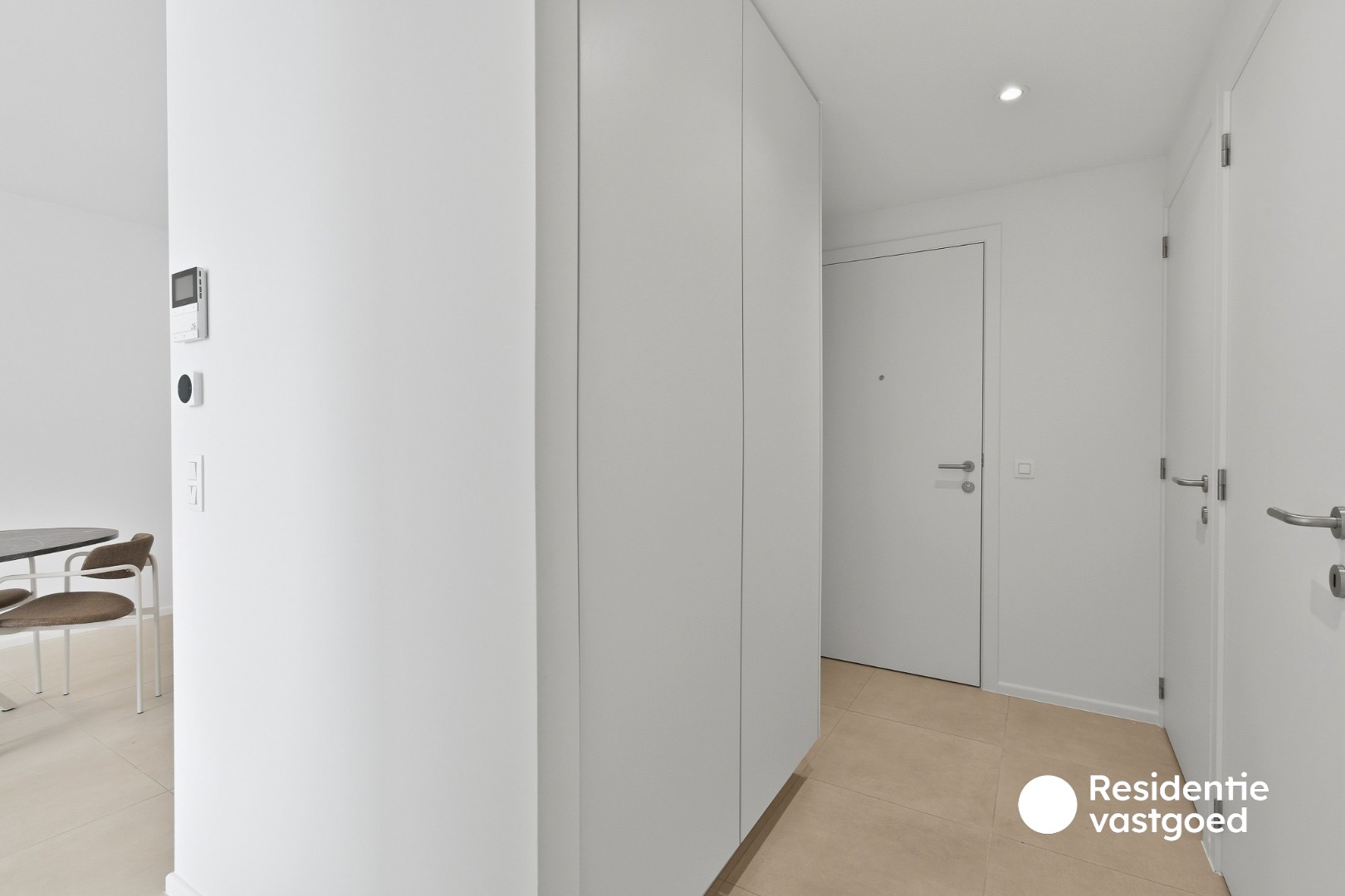 Gemeubeld, nieuw en stijlvol appartement aan het kanaal Plassendale - Nieuwpoort 