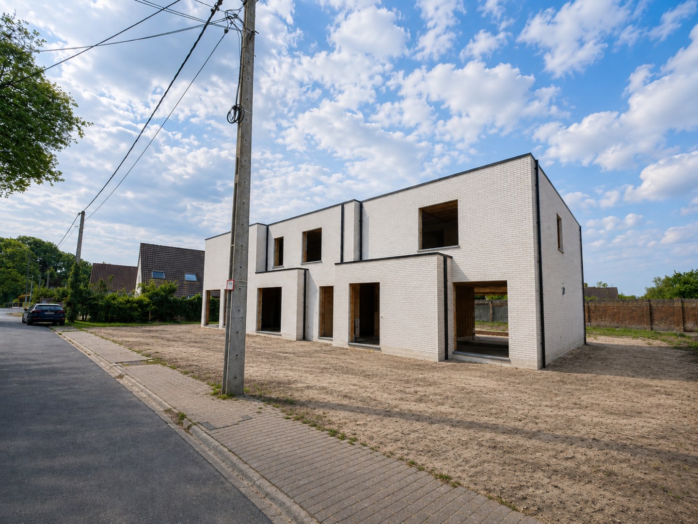 Unieke halfopen bebouwing op topligging te Gistel 
