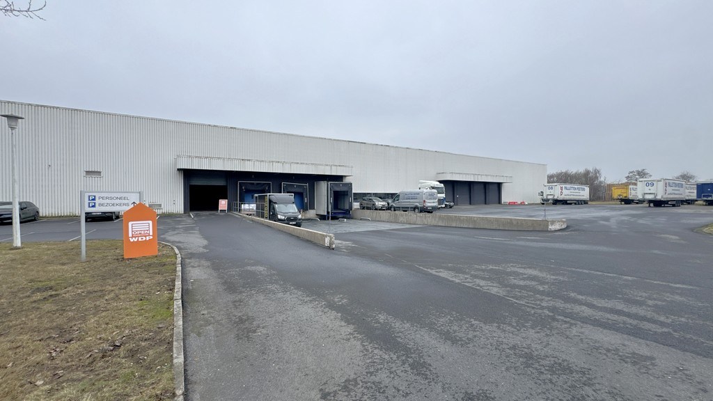 Logistiek bedrijfspand te huur nabij E19 in Mechelen-Noord