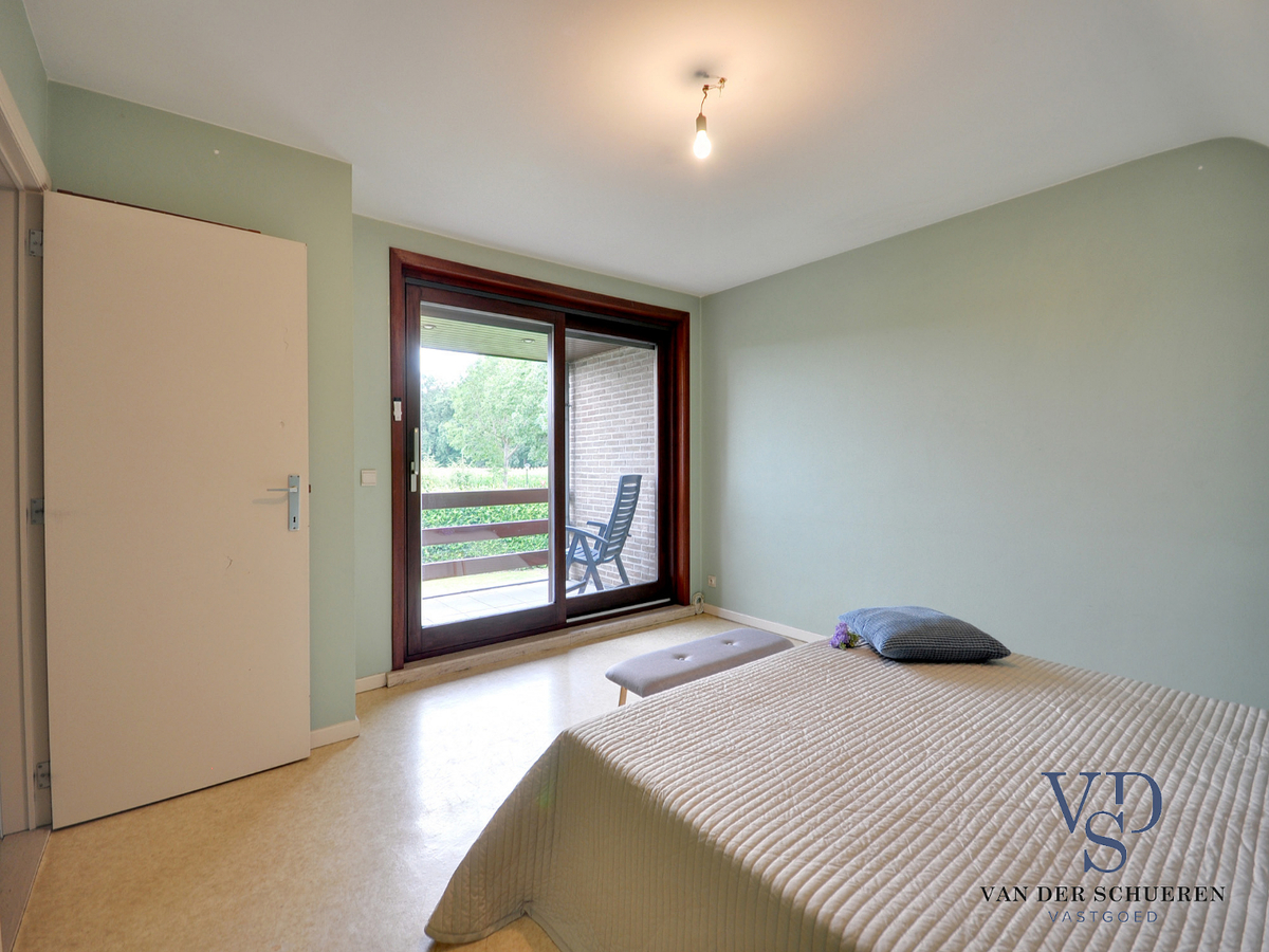 Lichtrijke villa in aangename omgeving ! 