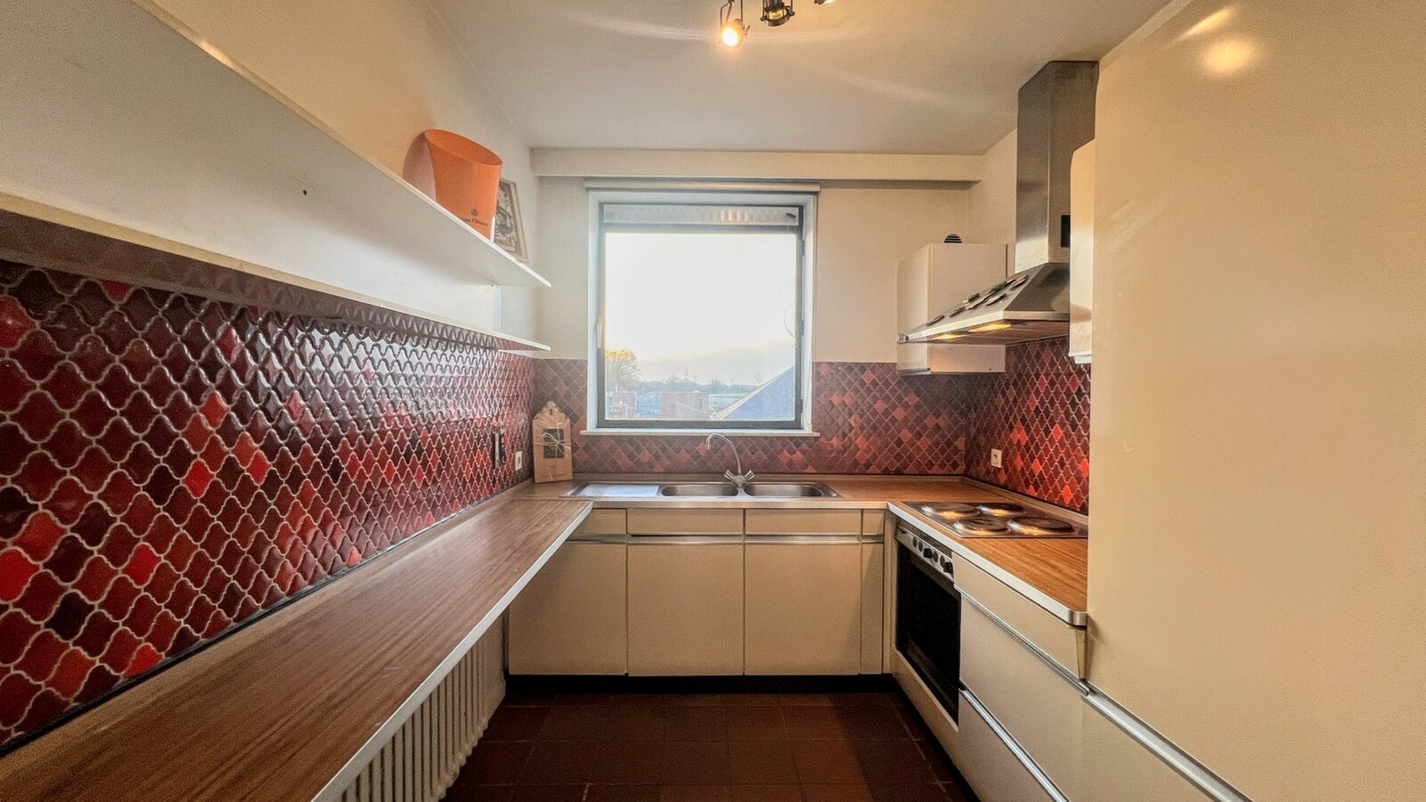 Betaalbaar dakappartement met panoramisch zicht 