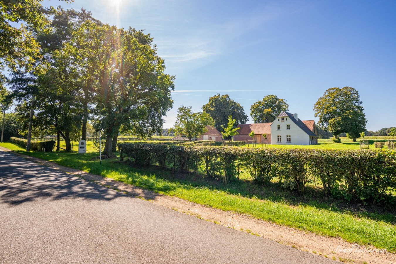 Ferme unique dans un emplacement exceptionnel sur environ 5 hectares à Peer 