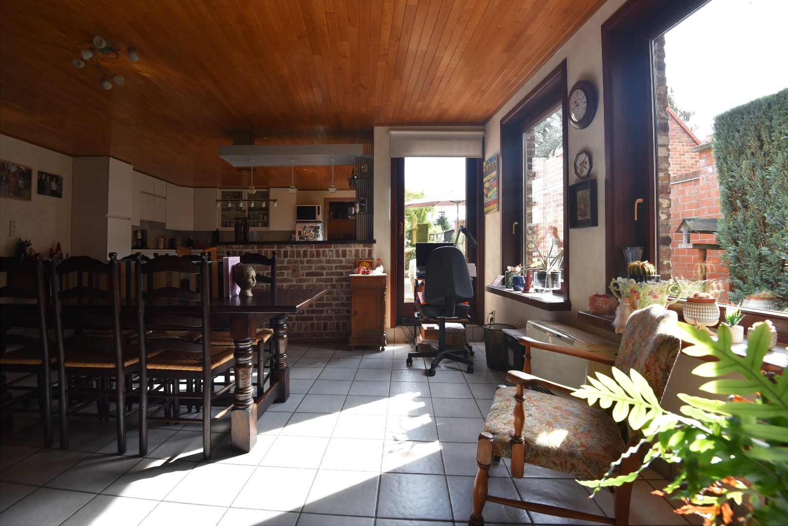 Te renoveren woning 4 slaapkamers en tuin op 600m² te Maldegem Kleit 