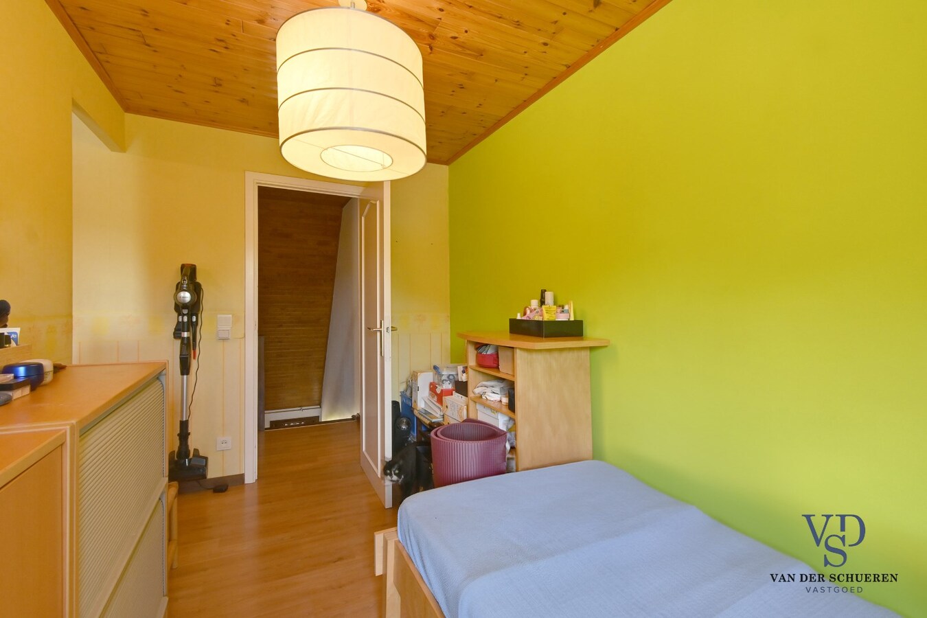 Halfopen woning in het groene Dikkelvenne 