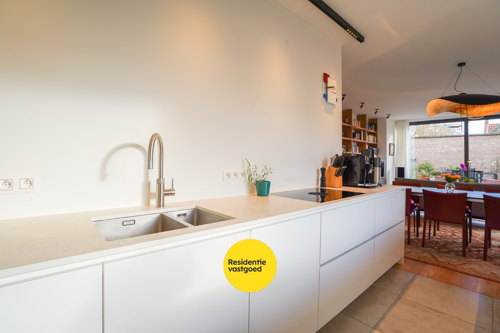 Exclusief wonen aan het Koningin Astridpark – stijlvol appartement met uitzonderlijk terras 