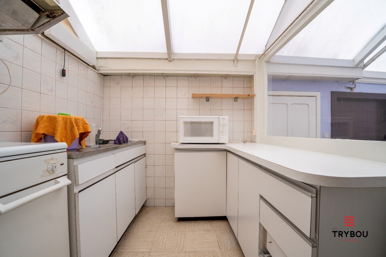 Te koop ; groot perceel, 1126 vierkante meter, met woning te Houthulst 