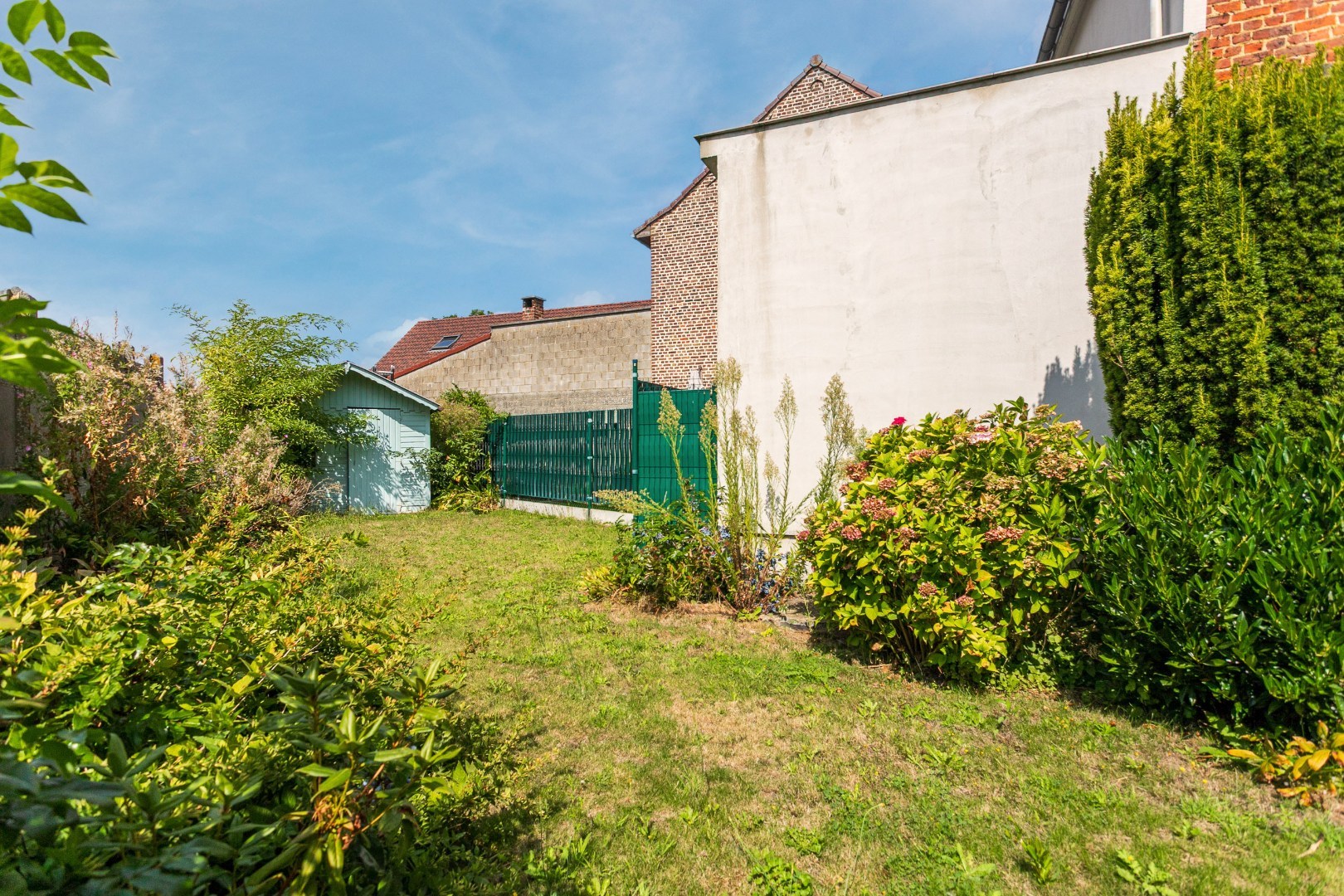 Instapklare woning (EPC:B) met 3 slpk, tuin en garage 