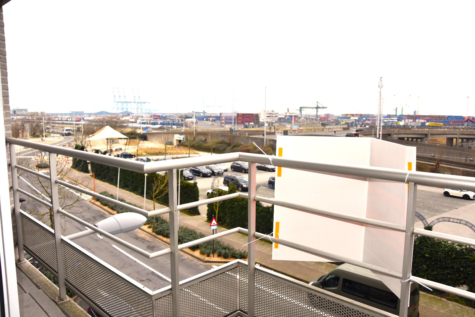 gemeubeld appartement met 2 slaapkamers 