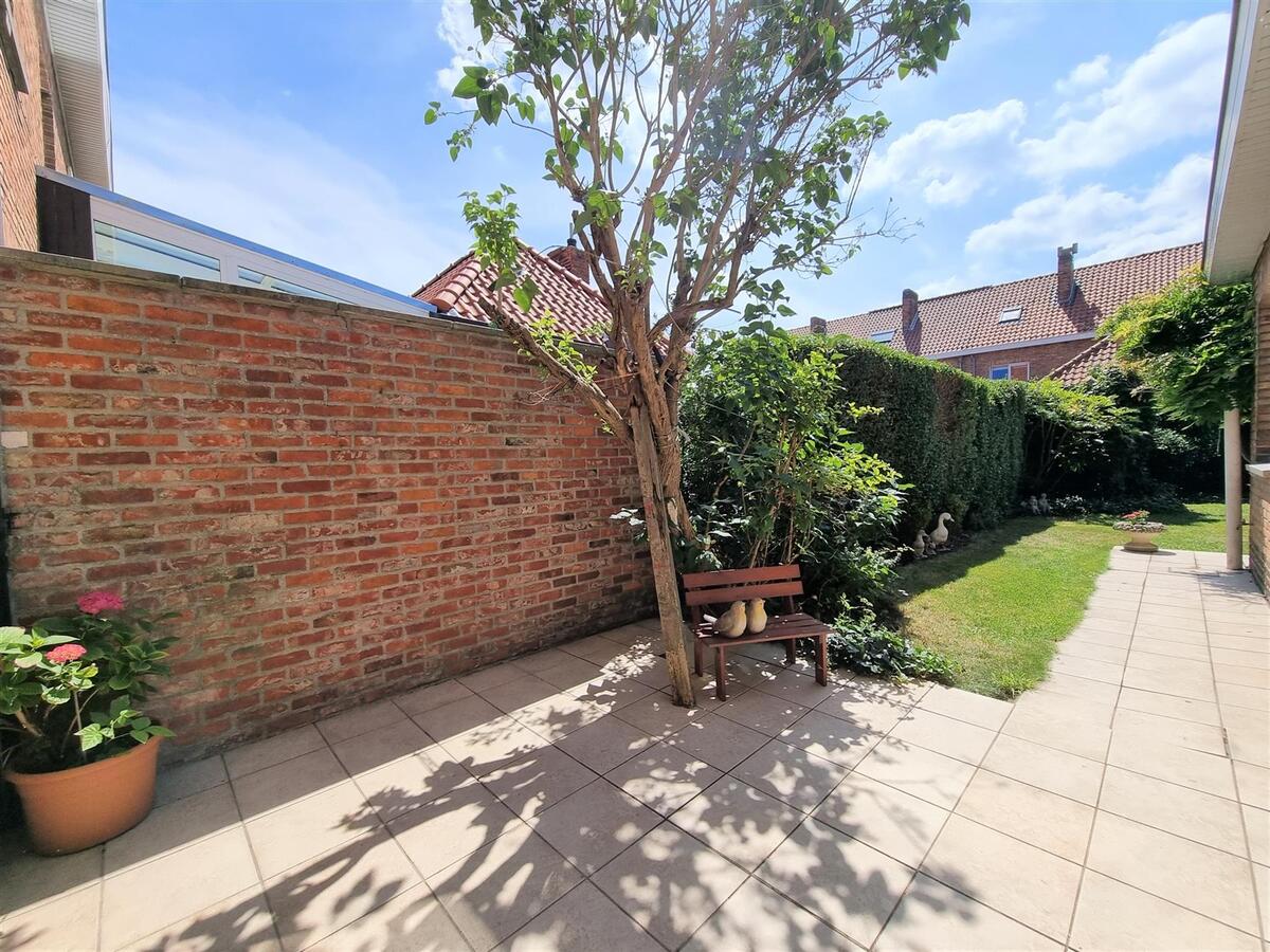 Rustig gelegen, ruime woning met zongerichte tuin - Zeebrugge 