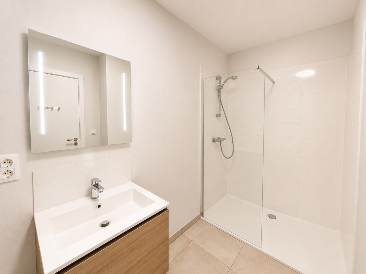 Superbe appartement de 94 m2 avec 2 chambres  et une grande  terrasse 