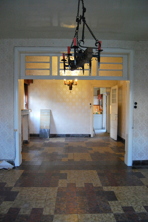 Te renoveren woning op 7390m² te Lokeren 