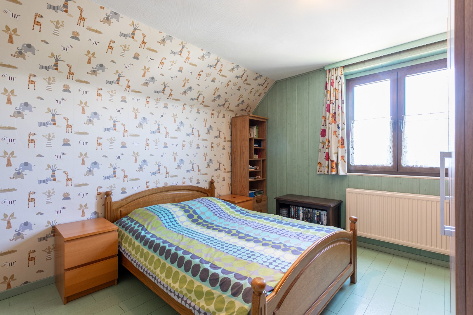 Verzorgde woning met 3 slpk, garage en tuin 