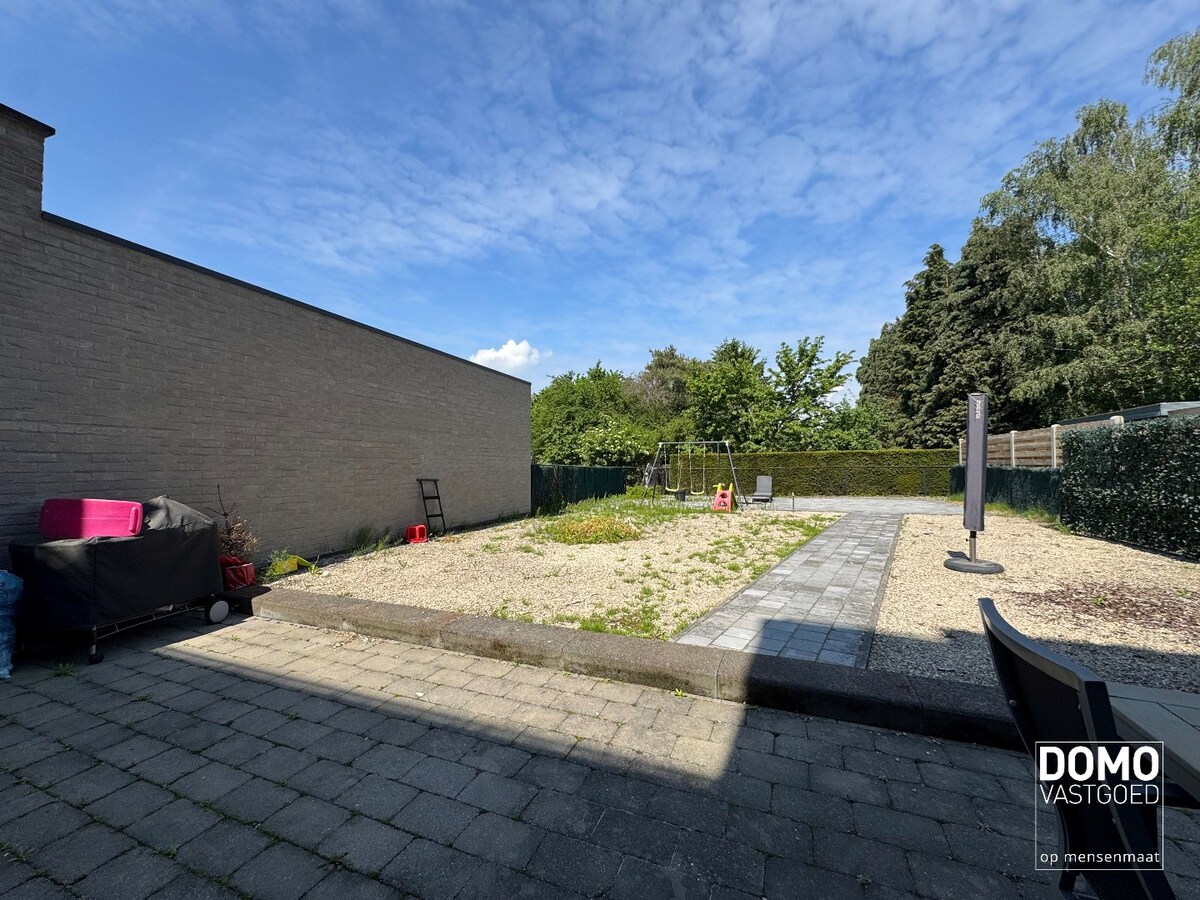 Gelijkvloers appartement met tuin en ondergrondse garage te Kermt - energielabel B -121m² bewoonbare oppervlakte 