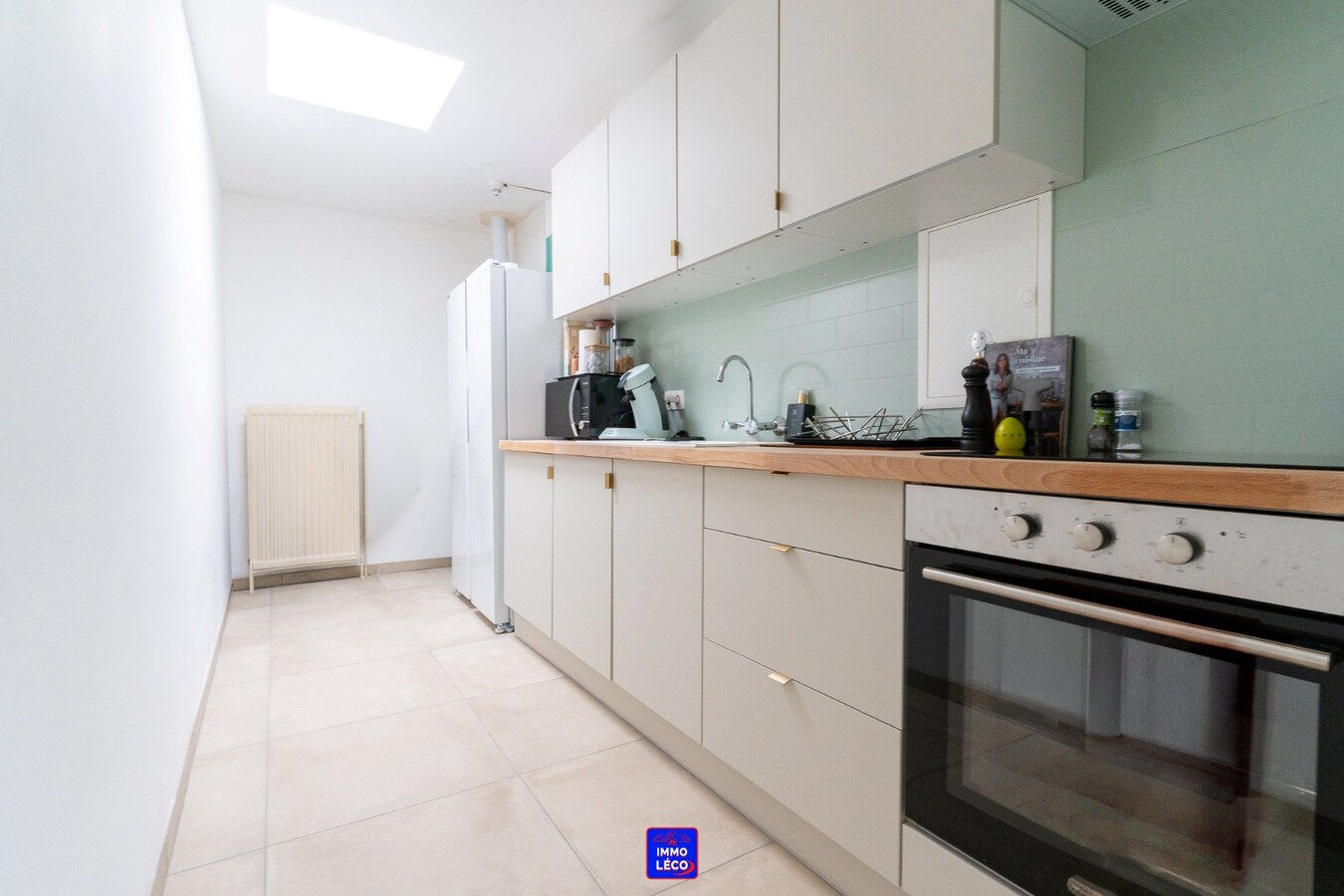 Appartement fraîchement rénové avec garage, à quelques pas de la Gare ! 