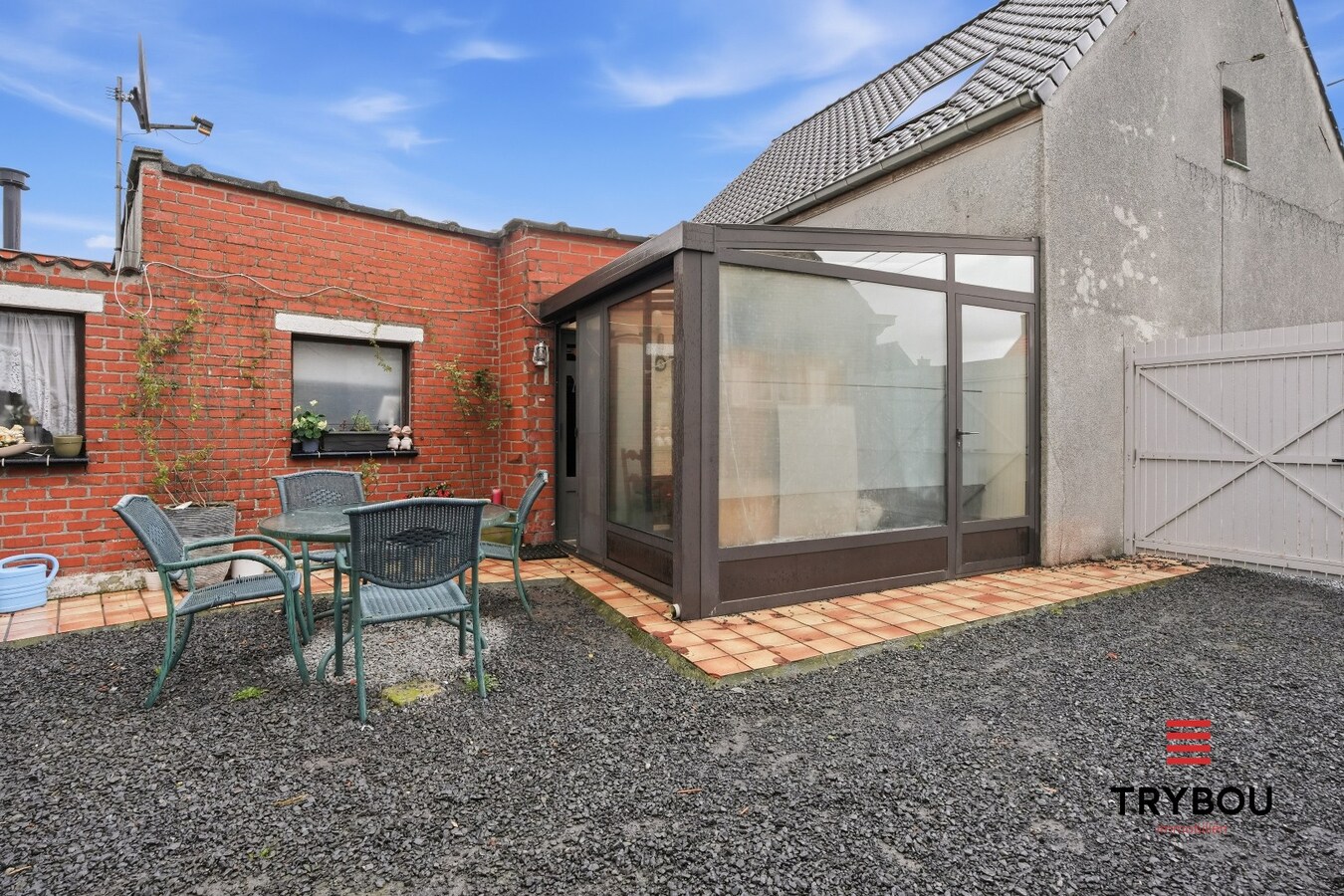 Rustig gelegen, alleenstaande woning op ruim perceel van 2210 m² 