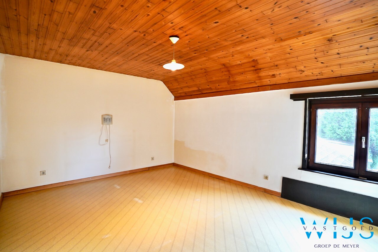 Te renoveren woonhuis op 430m² te Rieme/ Ertvelde ! 