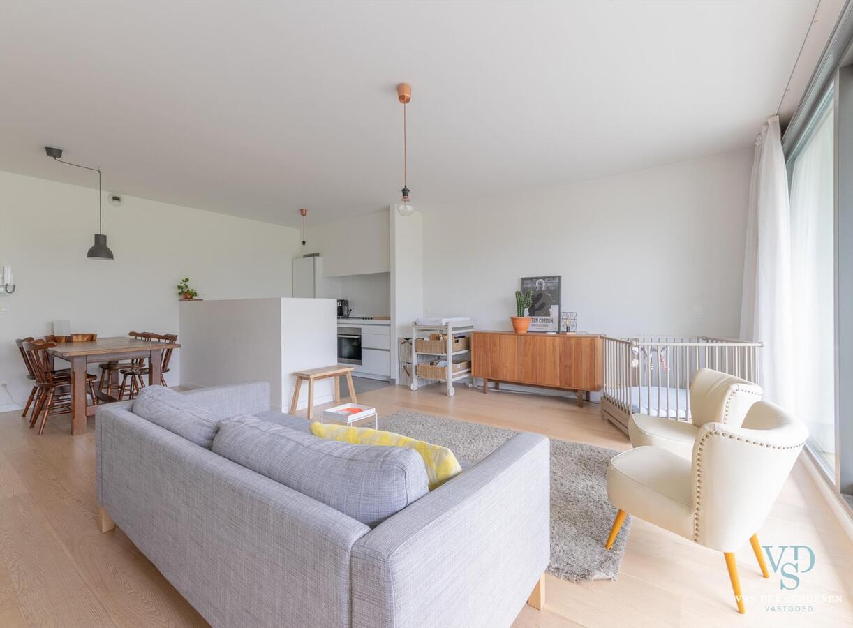 Hip, luxueus én ruim 1-slp-appartement. Met een uniek terras ! 