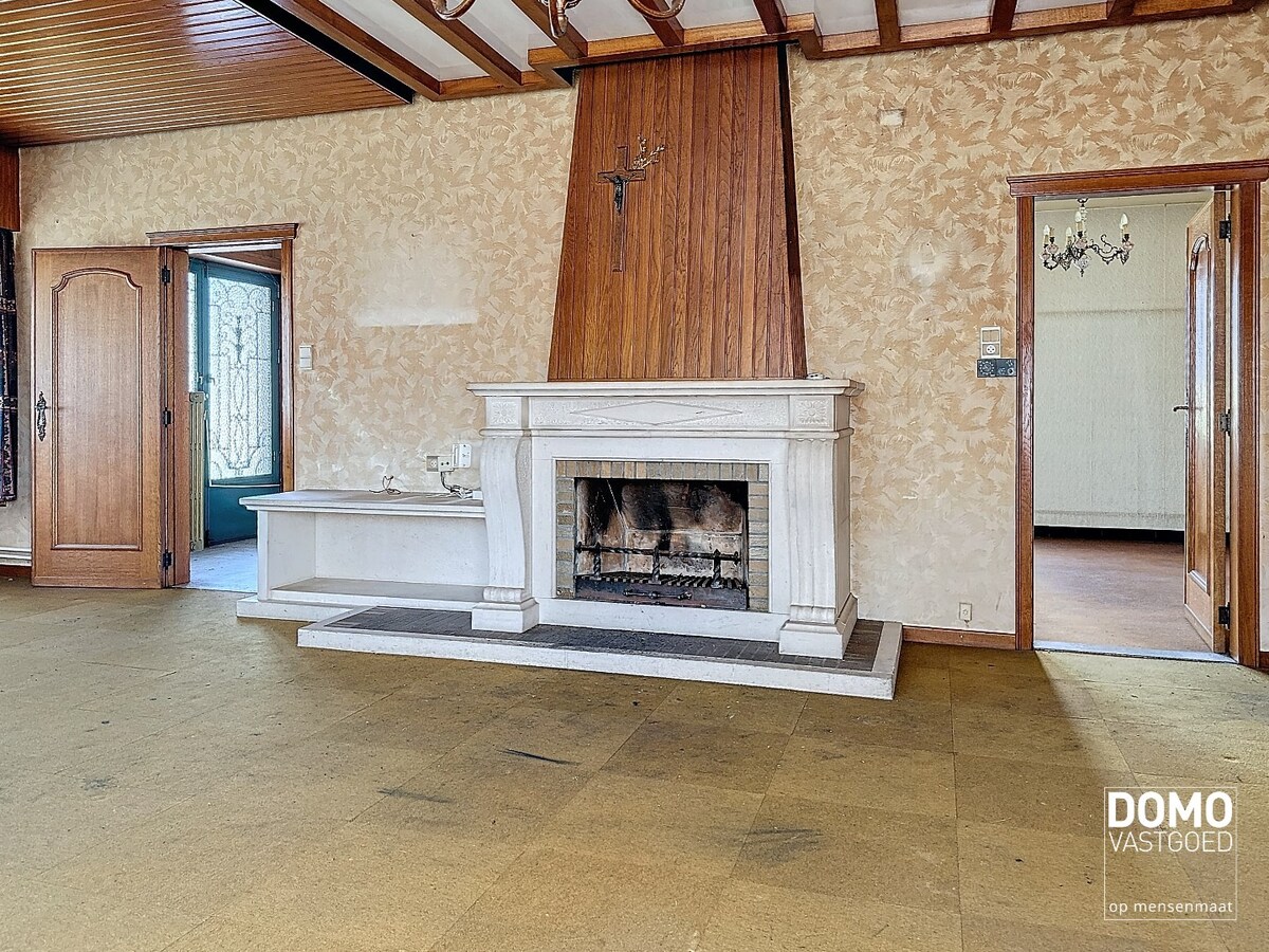 Te renoveren karaktervolle open bebouwing met tuin - mogelijkheid tot creëren extra half open bebouwing 