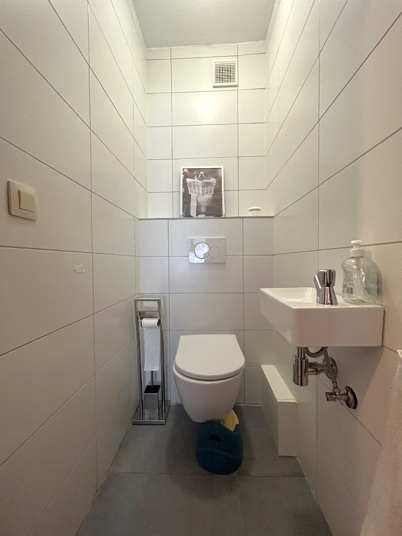 Instapklaar appartement met 2 slpk. in centrum Geel 