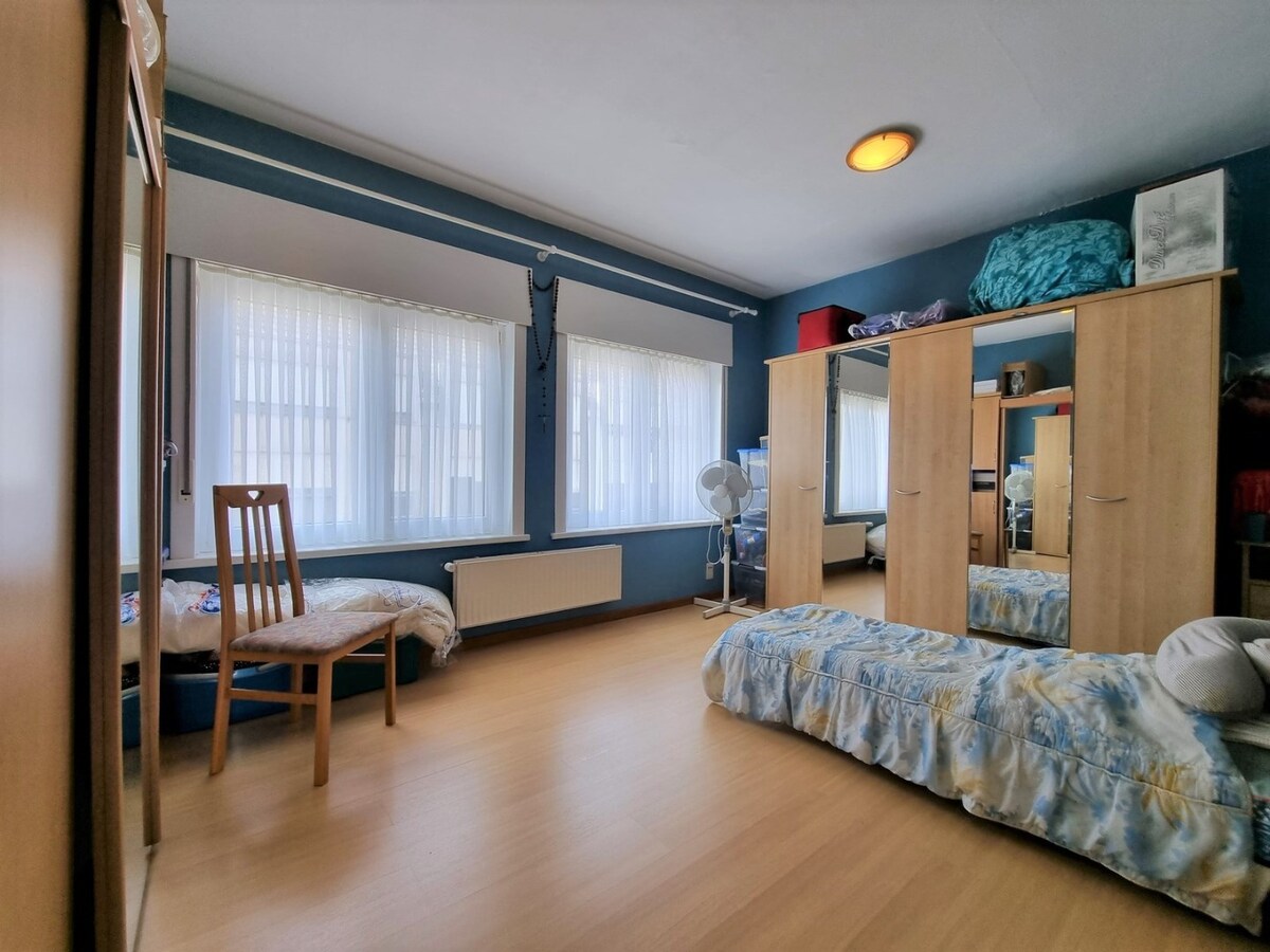 Goed gelegen, instapklare halfopen gezinswoning met tuin en garage - Zeebrugge 