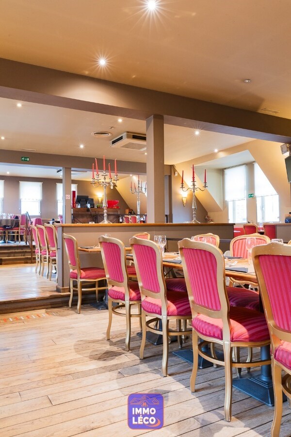 FONDS DE COMMERCE : Restaurant "L'ancienne Poste" à la Gare ! 