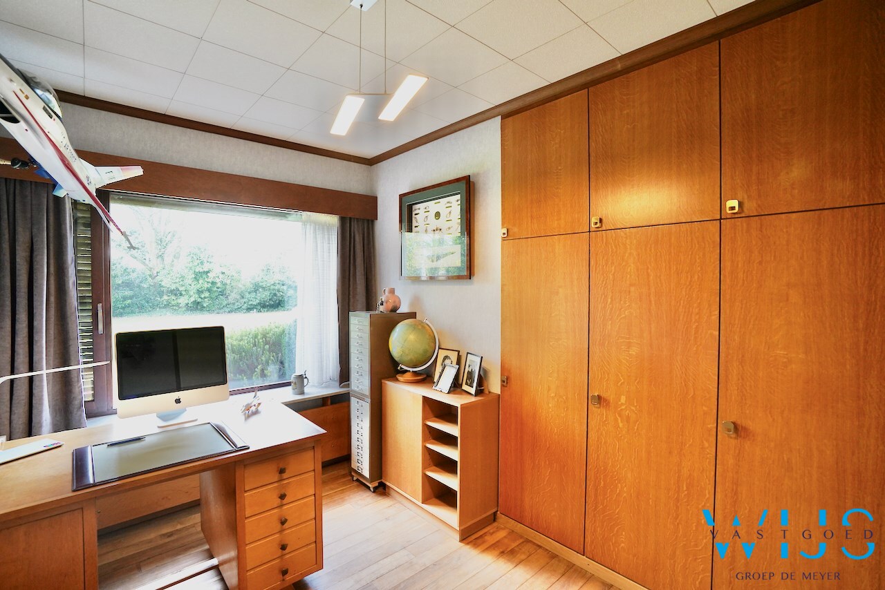 Schitterend woonhuis op een fantastisch perceel van 2859 m² te Drongen ! 