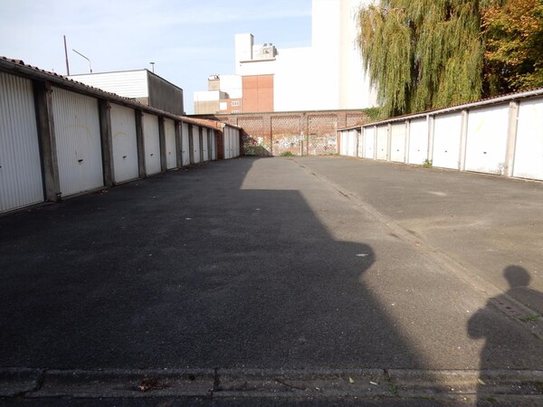 Verhuurd Garage te Izegem