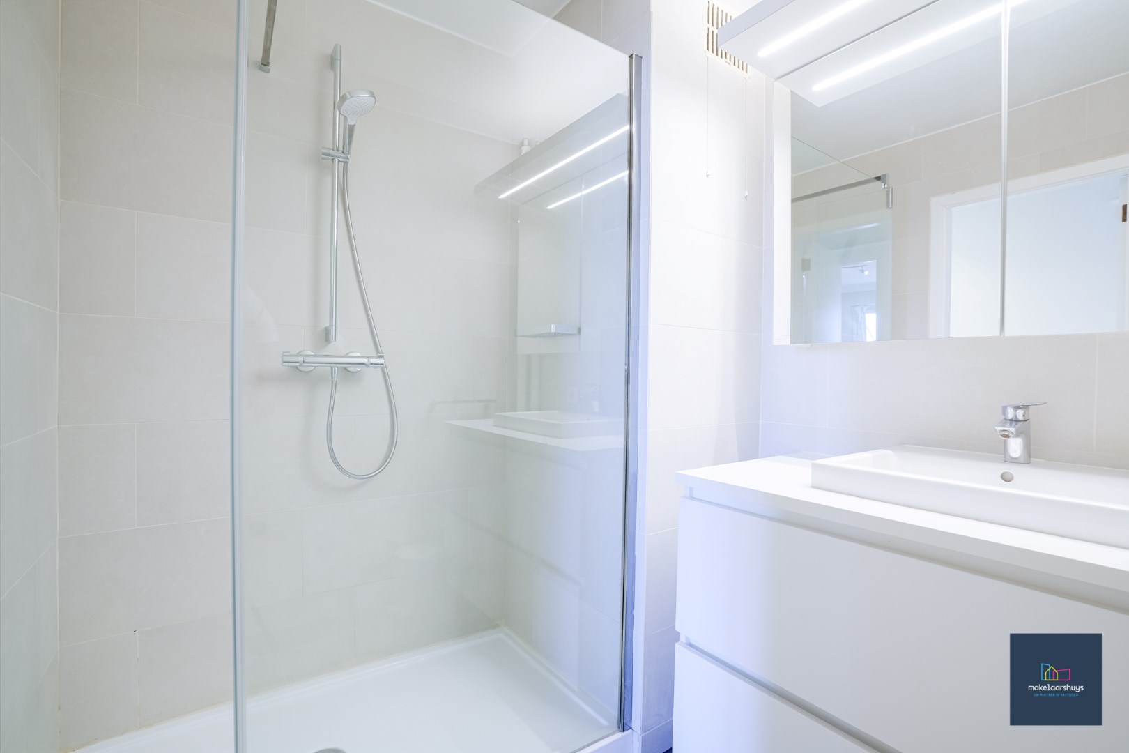 Ruim app. met 4 slpk en zicht op het Citadelpark 