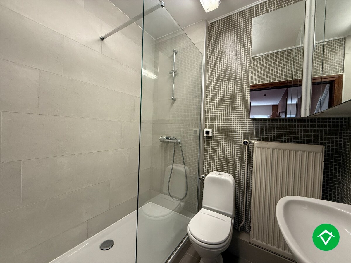 Handelspand met woonst te Roeselare 