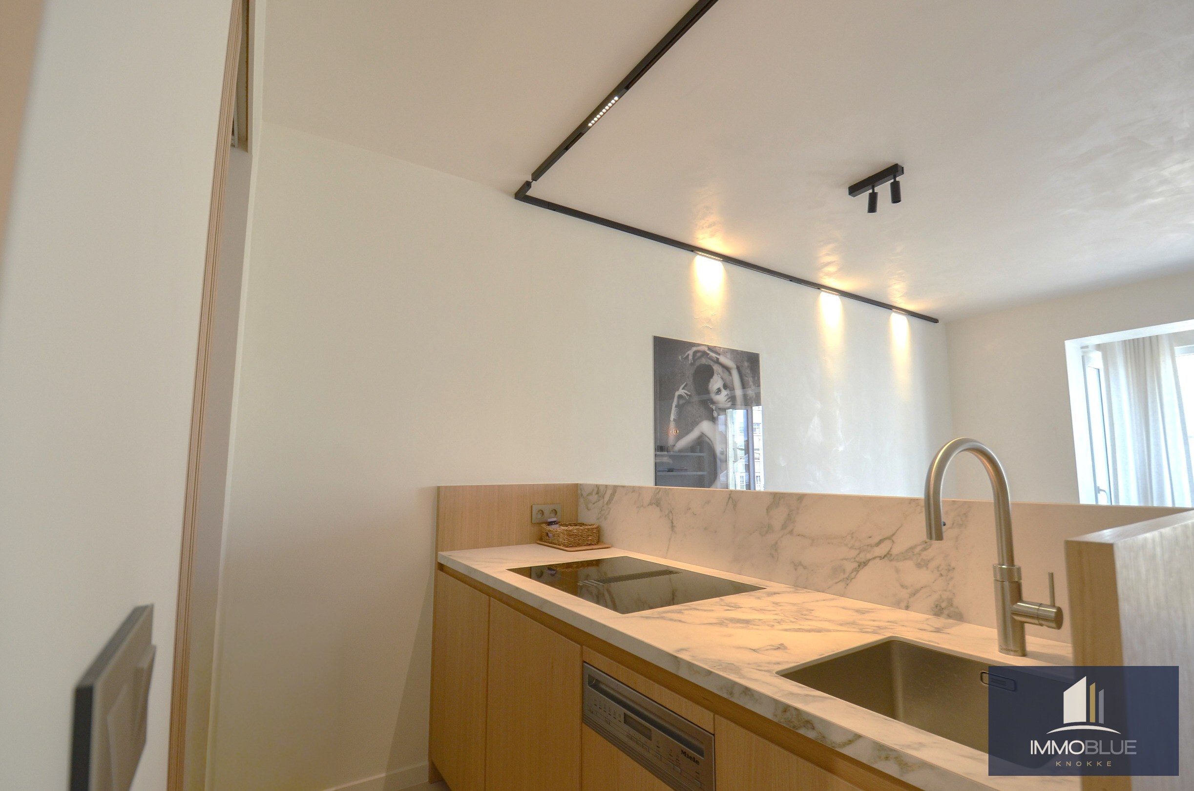 Stijlvol appartement met een open zicht gelegen nabij de Dumortierlaan. 