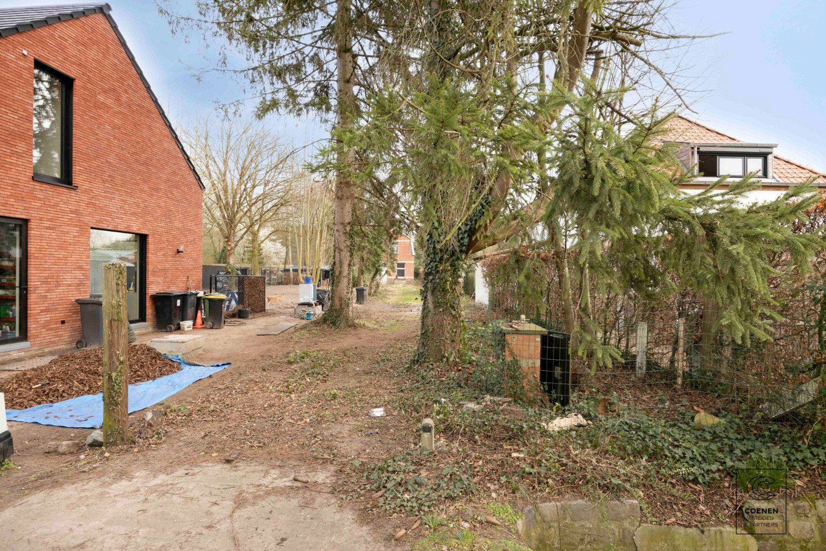 Volledig te renoveren woning met potentieel op een schitterende ligging te Brasschaat 