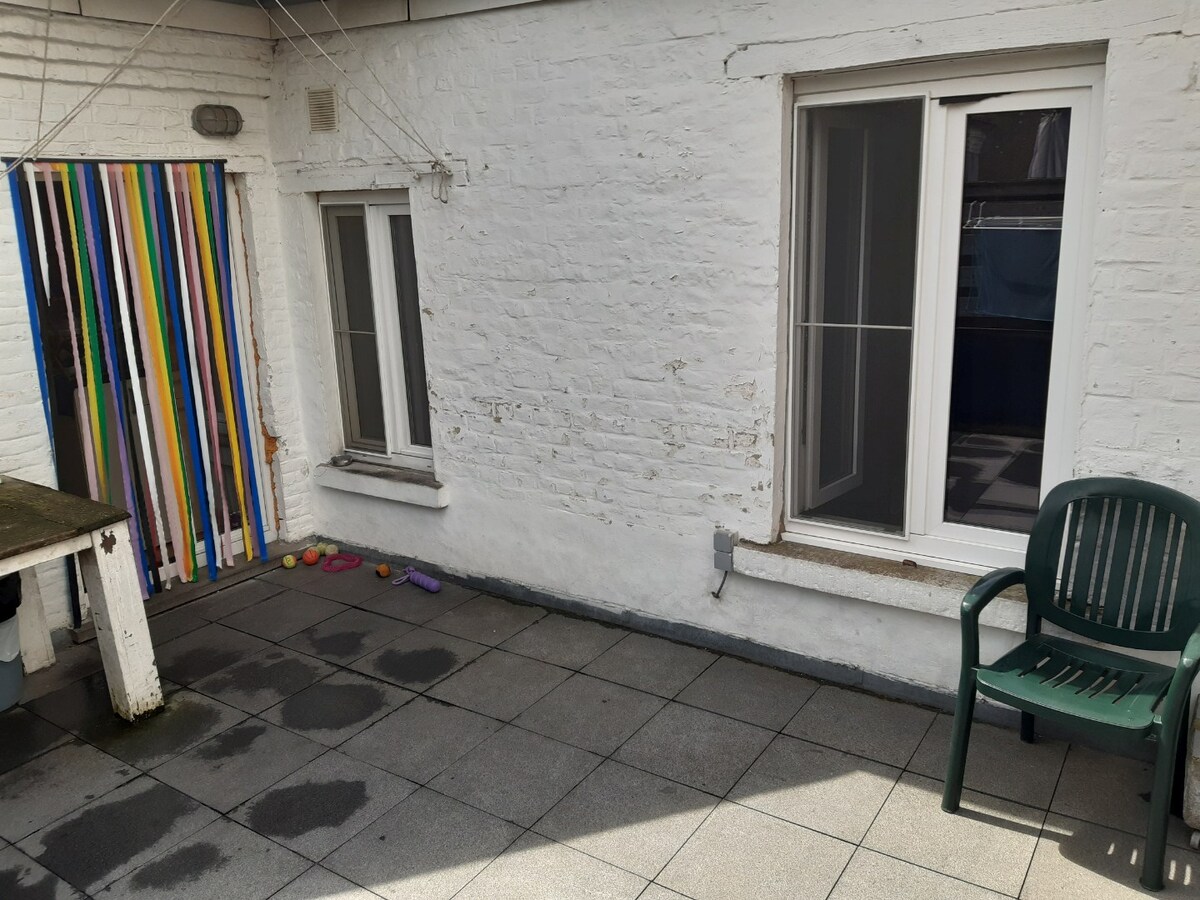 2 slpk-appartement op de markt van Gavere! 