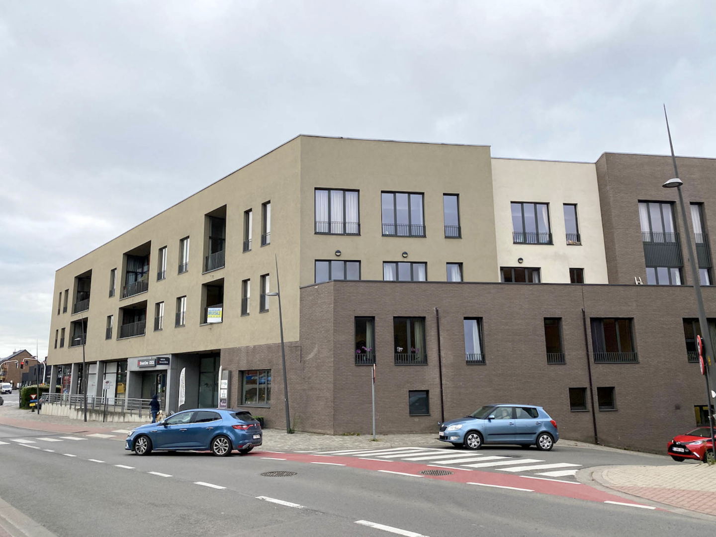 Moderne serviceflat met terras centrum ALSEMBERG - BEERSEL 