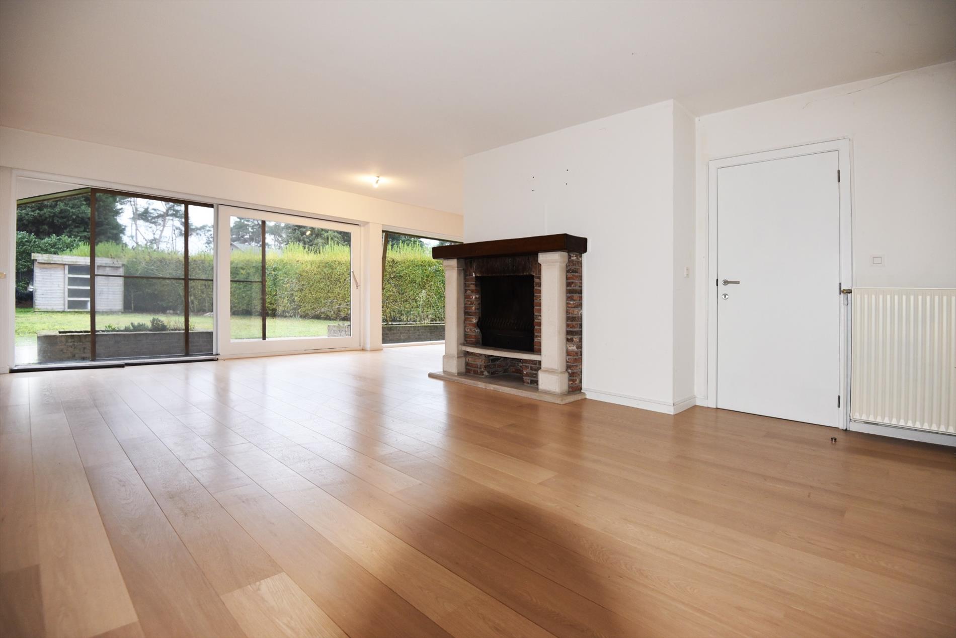 Gezinswoning met 3 slpks, garage en tuin te Maldegem (Donk) 