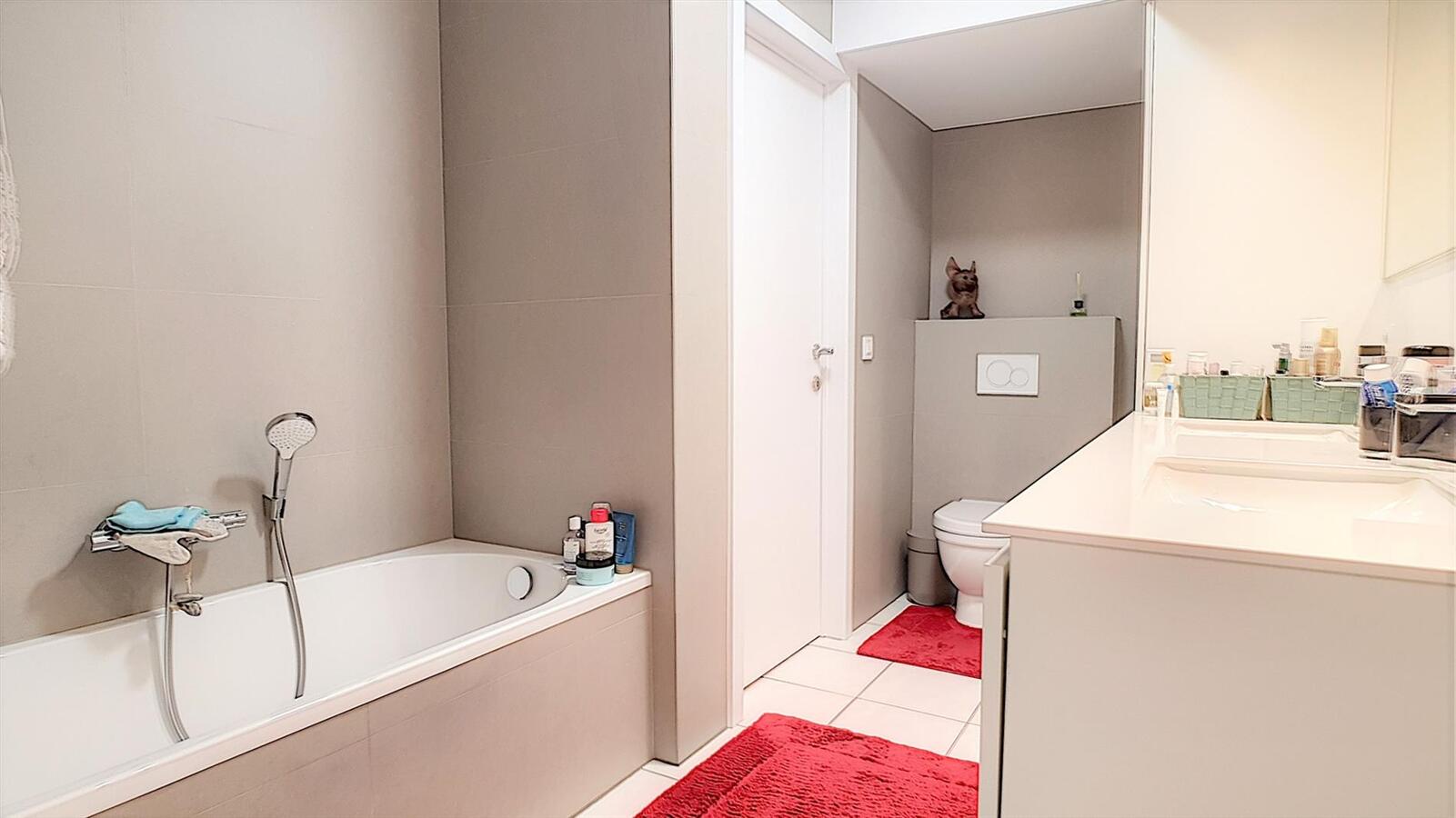 Knap woonappartement op de Zeedijk - Heist 