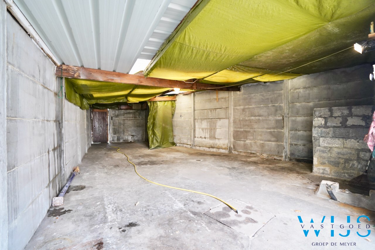 Te renoveren woning in centrum Ertvelde 