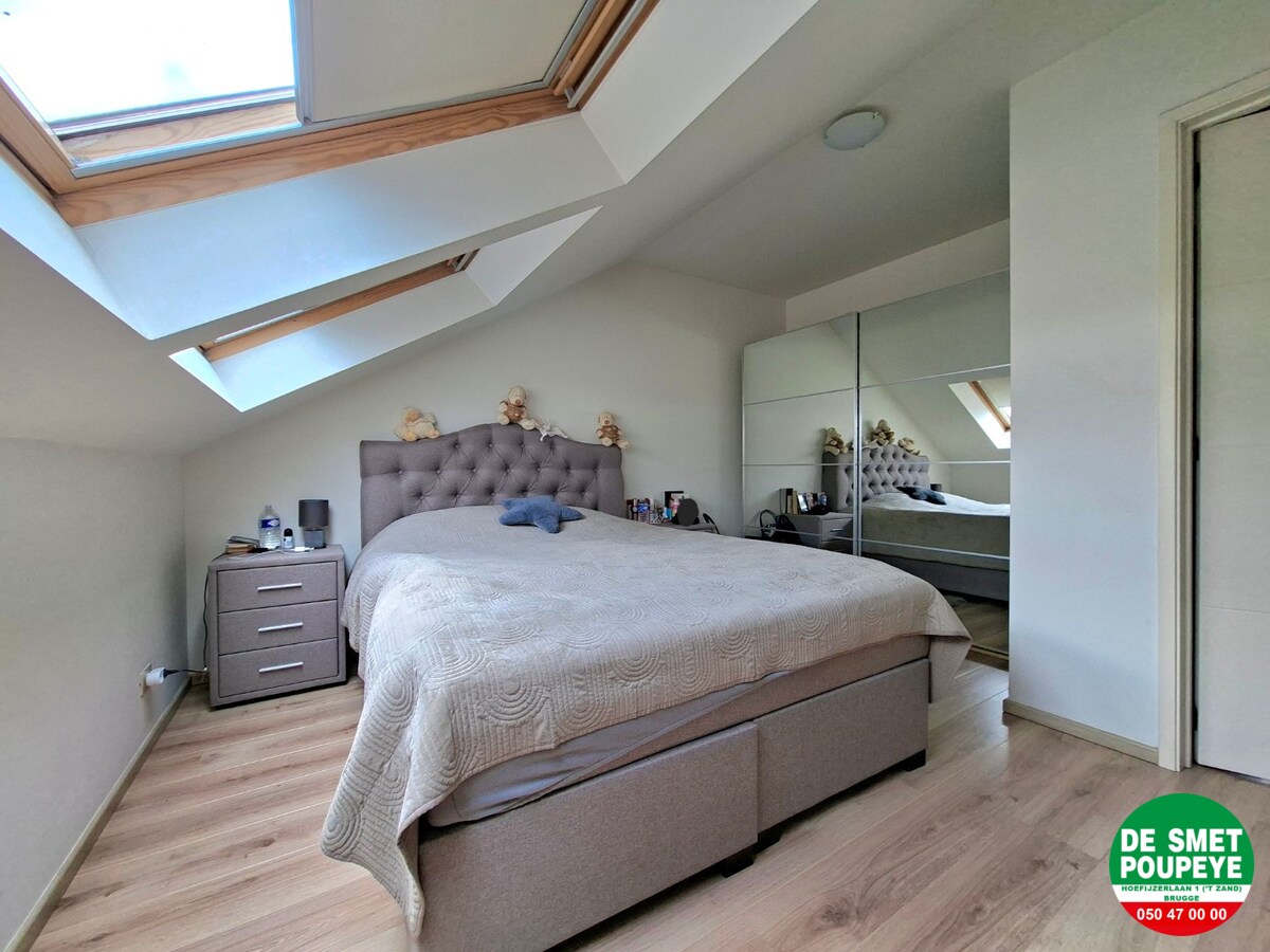 Ruim duplex appartement nabij 't station 