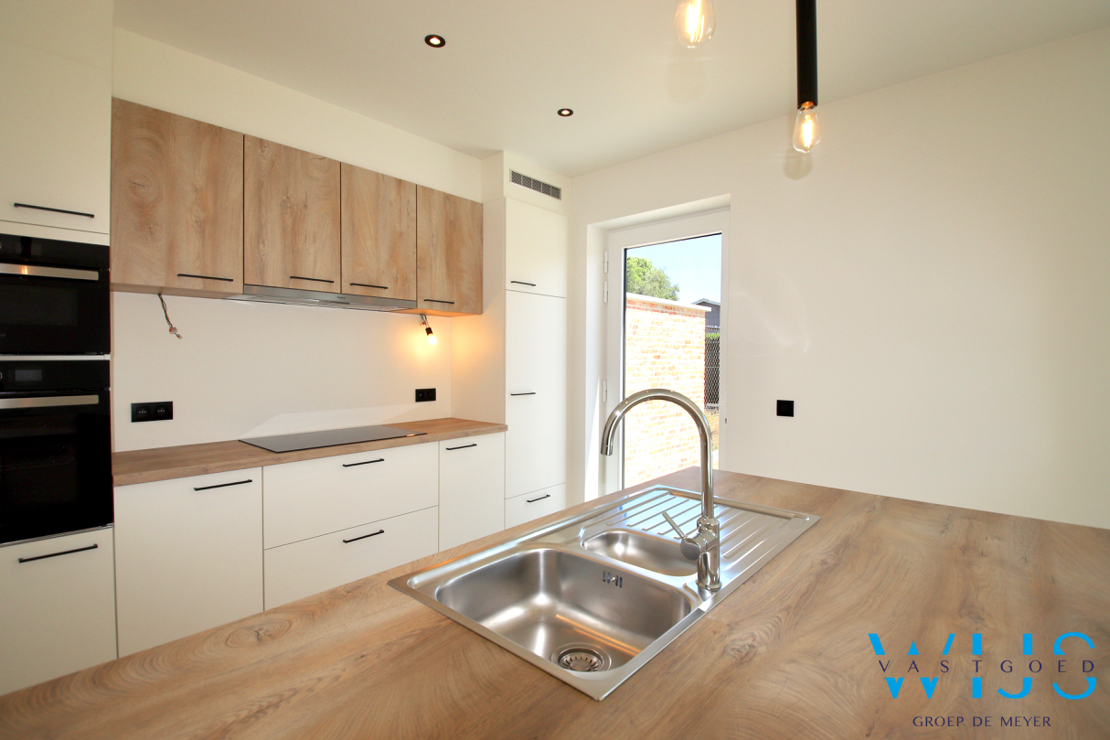 Prachtige nieuwbouwwoning te ERTVELDE ! 